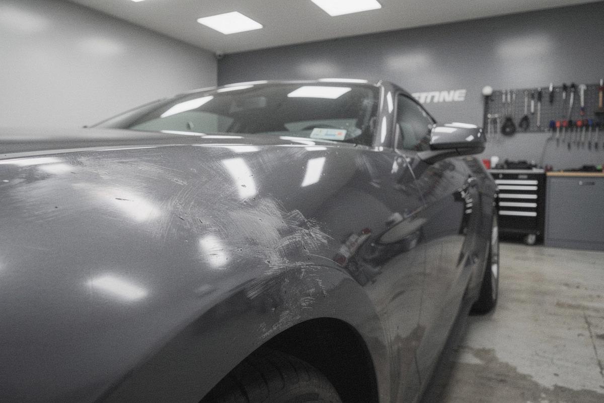 Before detailing example under workshop lighting